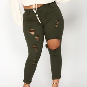 🆕 FN Destroyed Dark Green Jeans